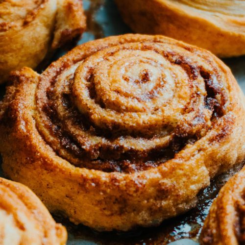 Air Fryer Cinnamon Rolls