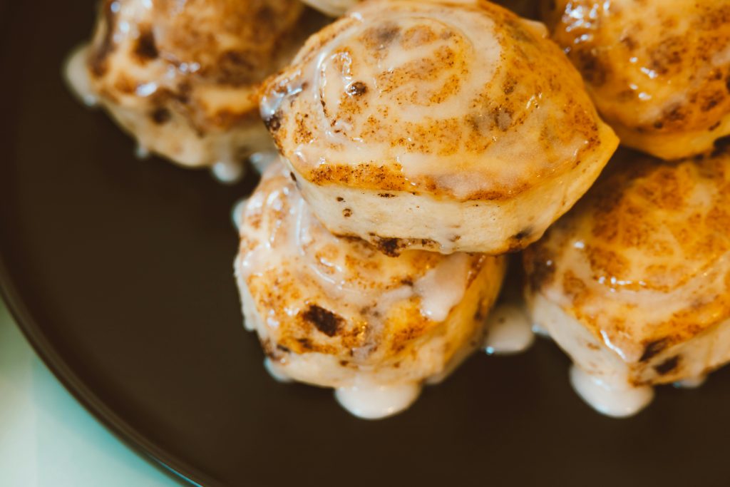 Air Fryer Cinnamon Rolls