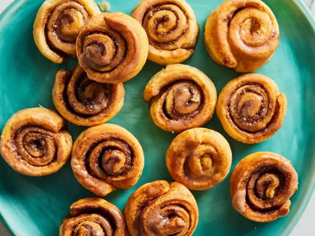 Cinnamon rolls in an air fryer