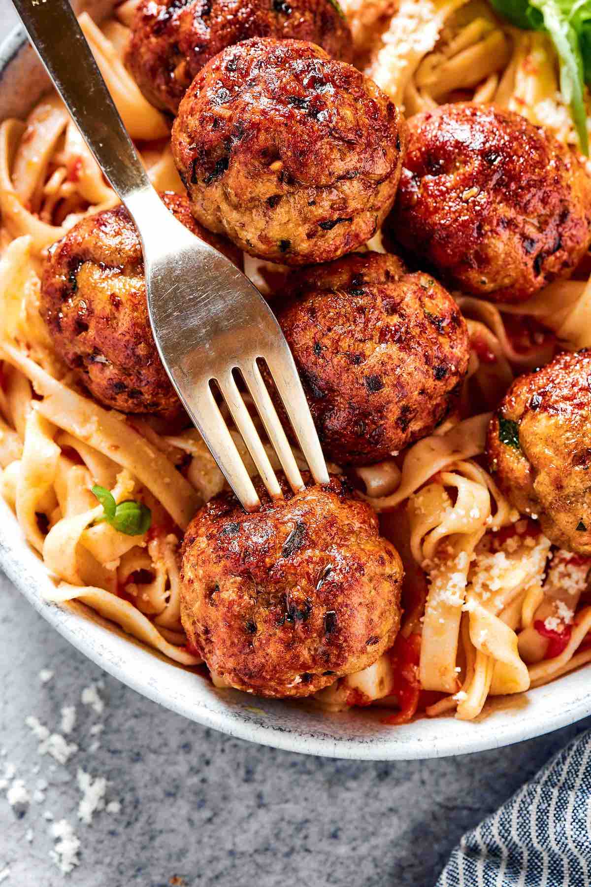 air fryer ground turkey meatballs