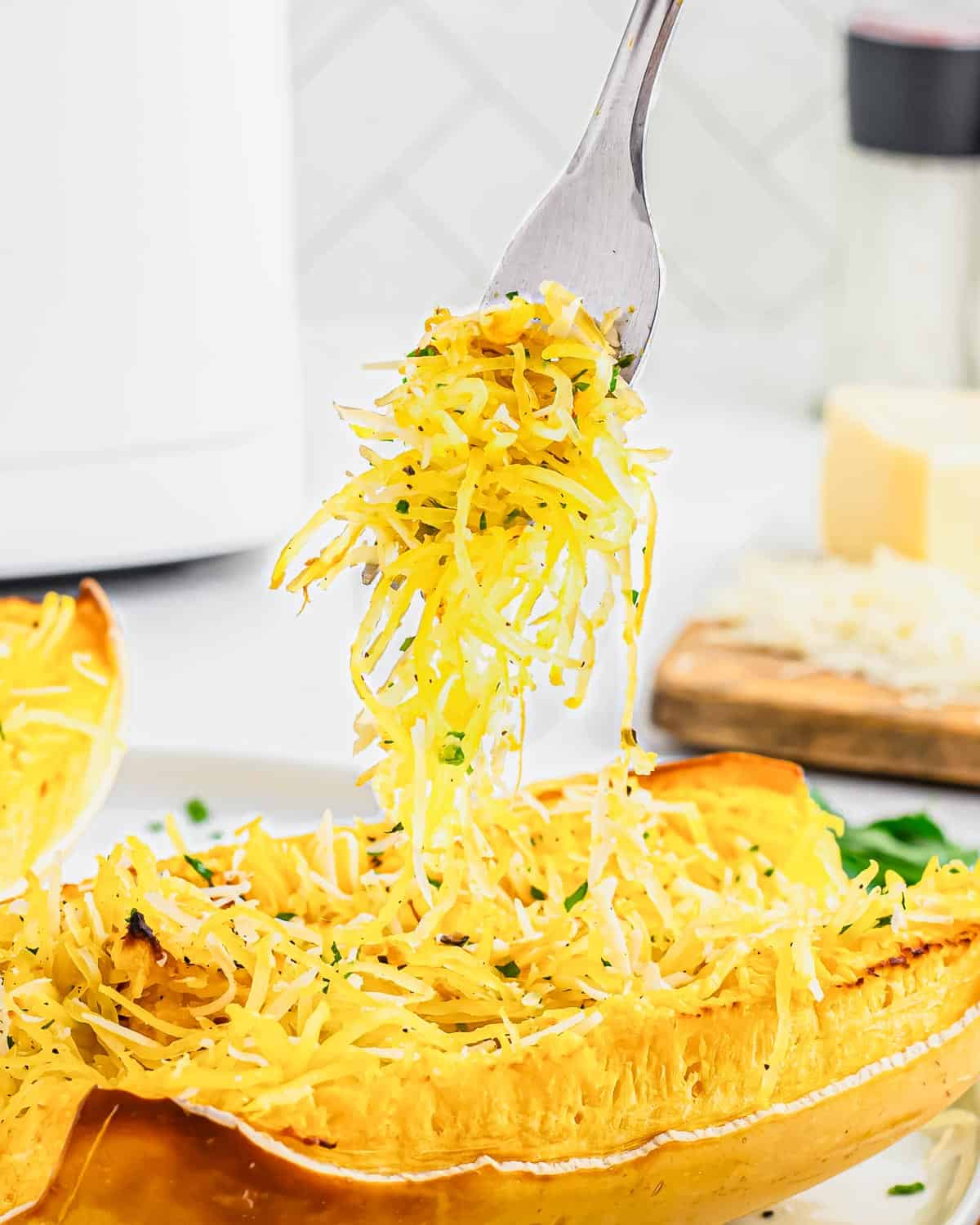 Cook Spaghetti Squash in the Air Fryer